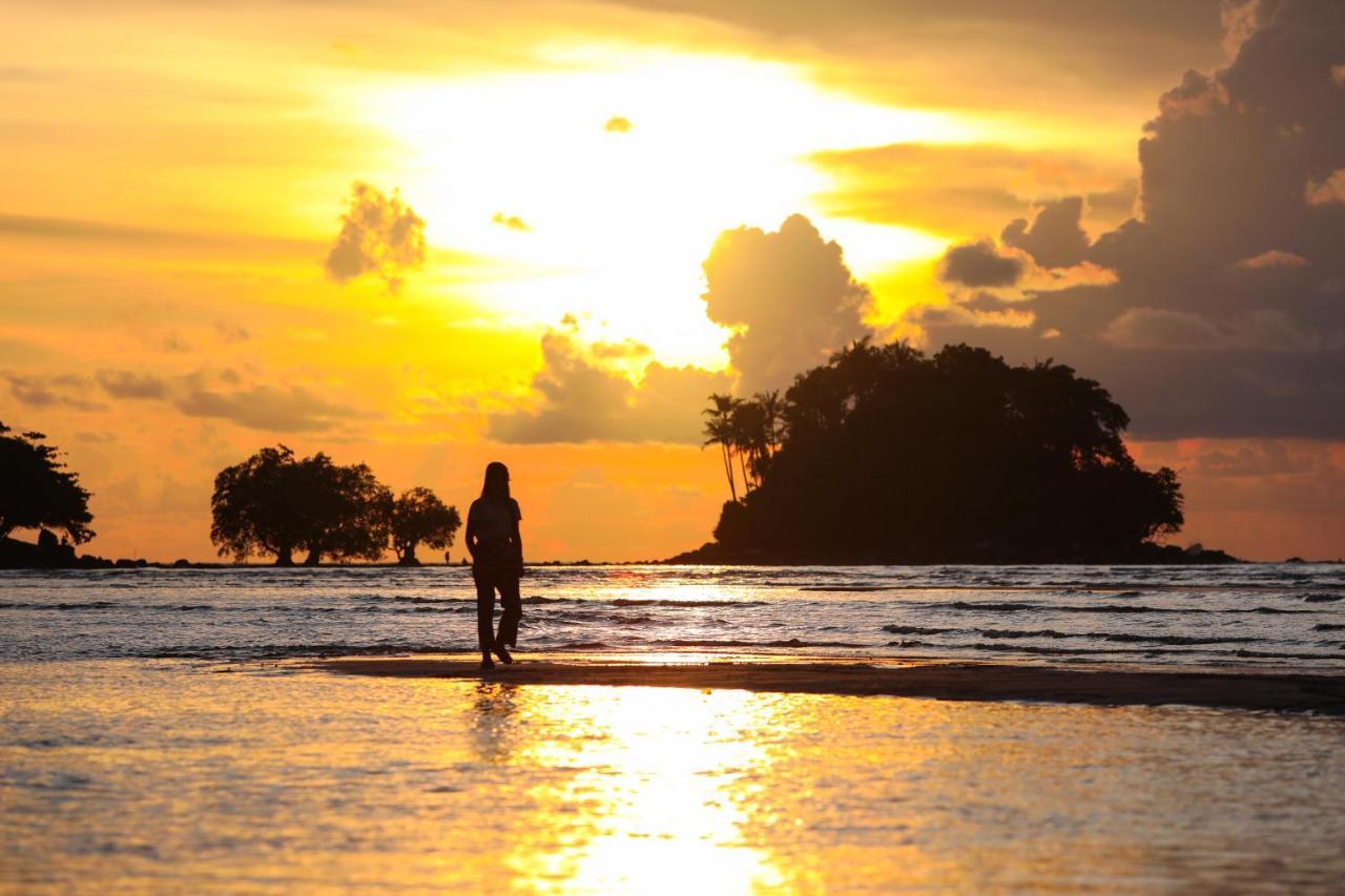 Naiyang Discovery Beach Resort Sha Nai Yang Beach Kültér fotó